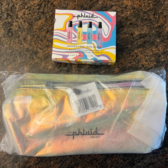 The Phluid Project Clear PVC Fannypack with free gift 4-pc spray set. New! Vegan - Picture 11 of 14